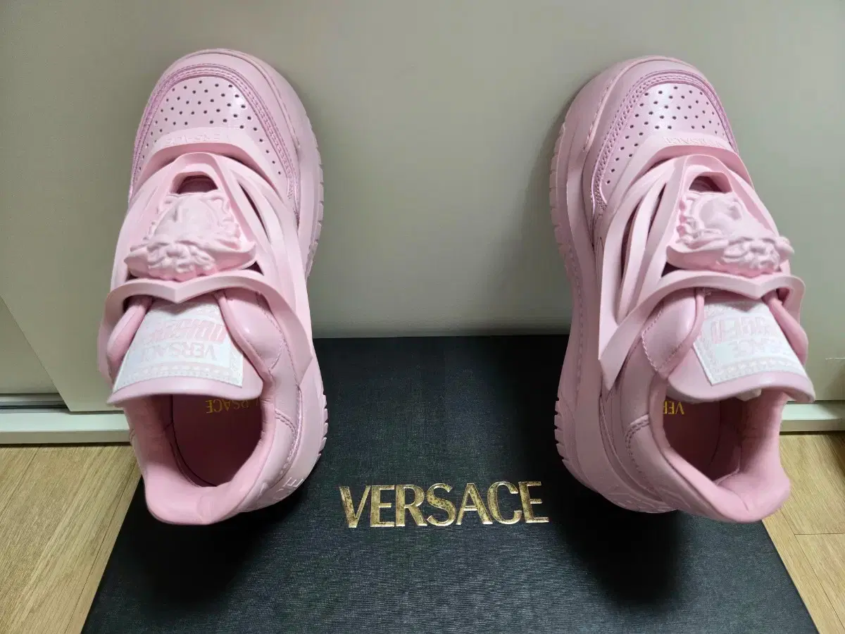 thumbnail-1